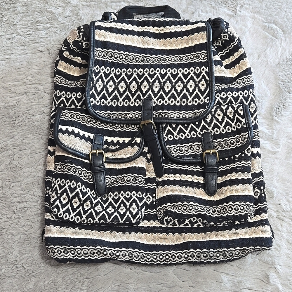 Mossimo Co. aztec print large drawstring backpack